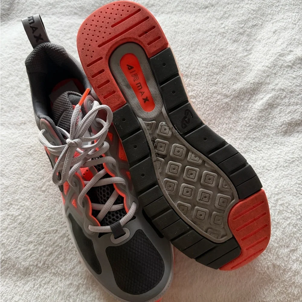 Nike Air Max Genome Anthracite Bright Crimson Sneakers | 10.5 - Picture 10 of 13